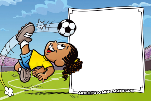 Moldura Personagens - Ronaldinho Gaucho Ronaldinho Gaúcho Turma da Mônica, chute bicicleta, moldura retangular vertical branca, fundo campo futebol.