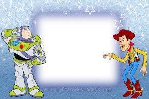 Moldura Personagens - Toy Story Buzz Lightyear Woody Buzz Lightyear e Woody Toy Story clássico, moldura azul texturizada, fundo azul estrelas brilhos.