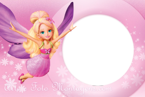 Moldura Personagens - Barbie Polegarzinha Barbie Polegarzinha fada loira, vestido rosa asas roxas, moldura circular rosa claro, fundo rosa flores brilhos.