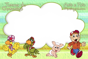 Moldura Personagens - Cocorico Personagens Turma Cocoricó (Júlio, Alípio, Lilica, porquinho), moldura branca formato nuvem, fundo listrado verde bege.