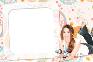Moldura Personagens - Hannah Montana Miley Cyrus (Hannah Montana) deitada, autógrafo, moldura branca borda preta dividida, fundo psicodélico.