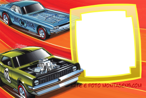 Moldura Personagens - Hot Wheels Collector Dois carros Hot Wheels clássicos, pistas laranjas, moldura quadrada amarela irregular.