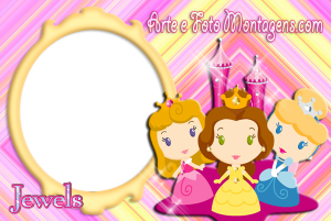 Moldura Personagens - Princesas Jewels Três princesas Disney chibi (Aurora, Bela, Cinderela), logo Jewels, moldura oval bege borda dourada, fundo xadrez.