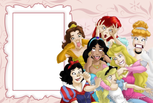 Moldura Personagens - Princesas Molecas Princesas Disney fazendo caretas, moldura retangular vertical branca borda vermelha, fundo rosa arabescos.