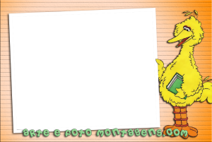 Moldura Personagens - Vila Sesamo Garibaldo Garibaldo Vila Sésamo, livro, moldura retangular branca borda tracejada, fundo laranja listrado.